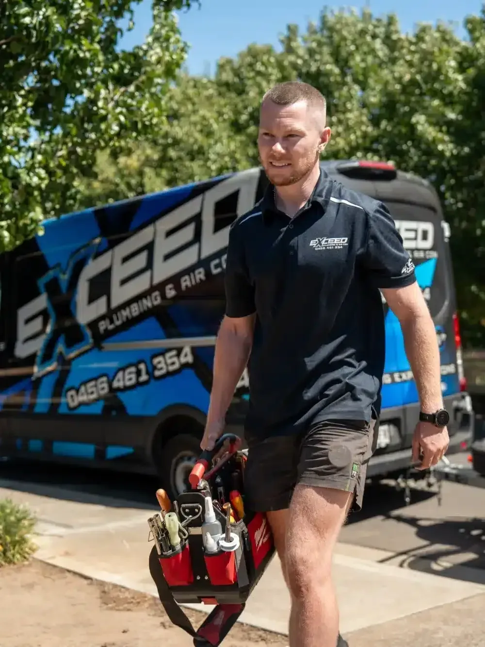 Local plumber arriving at a Salisbury East home